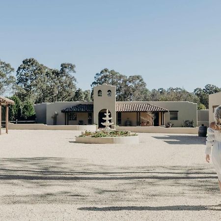 Casa La Vina Pokolbin - Romantic Villas With Outdoor Hot Tubs And Fireplaces Bagian luar foto