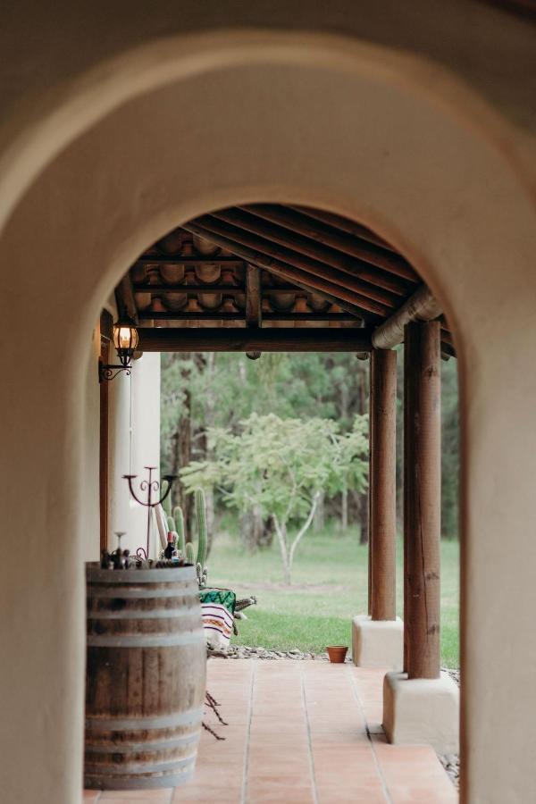 Casa La Vina Pokolbin - Romantic Villas With Outdoor Hot Tubs And Fireplaces Bagian luar foto
