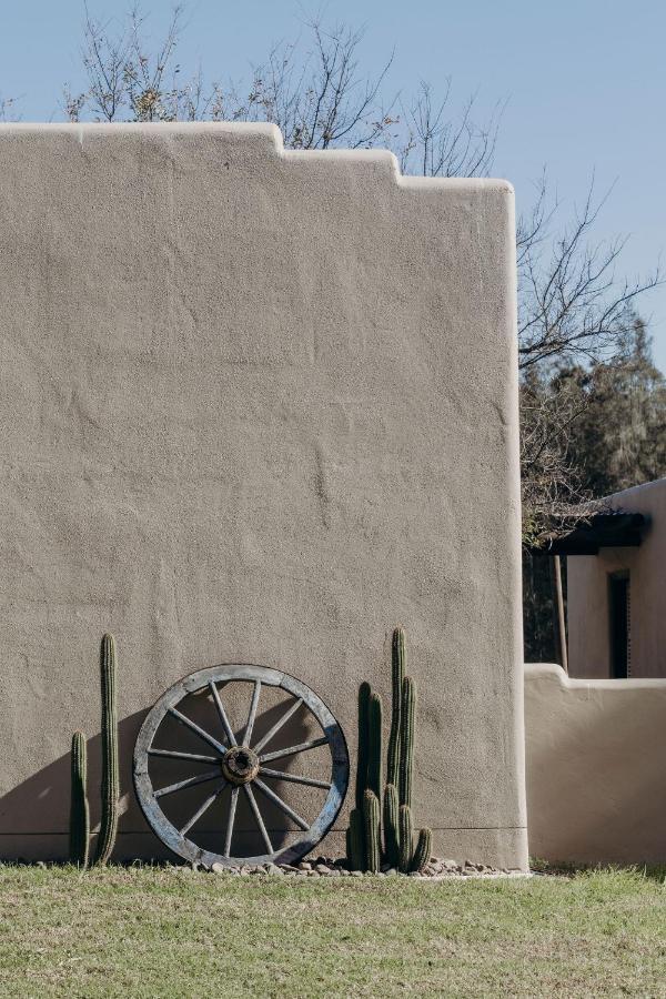 Casa La Vina Pokolbin - Romantic Villas With Outdoor Hot Tubs And Fireplaces Bagian luar foto